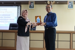 kunjungi-rumah-sakit-uns-politeknik-indonusa-belajar-tentang-laboratorium-di-rumah-sakit_2